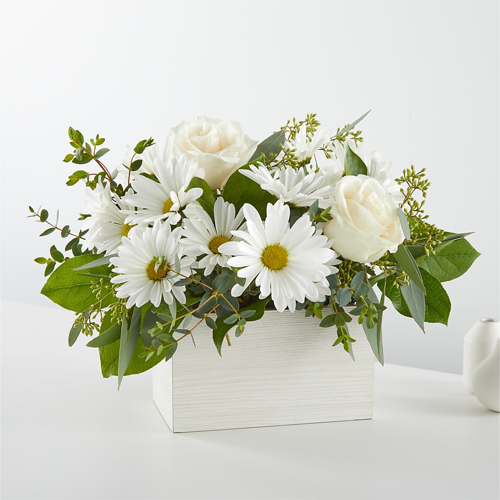 Fresh Linen Box Bouquet – Cottage Floral Llc, Versailles MO