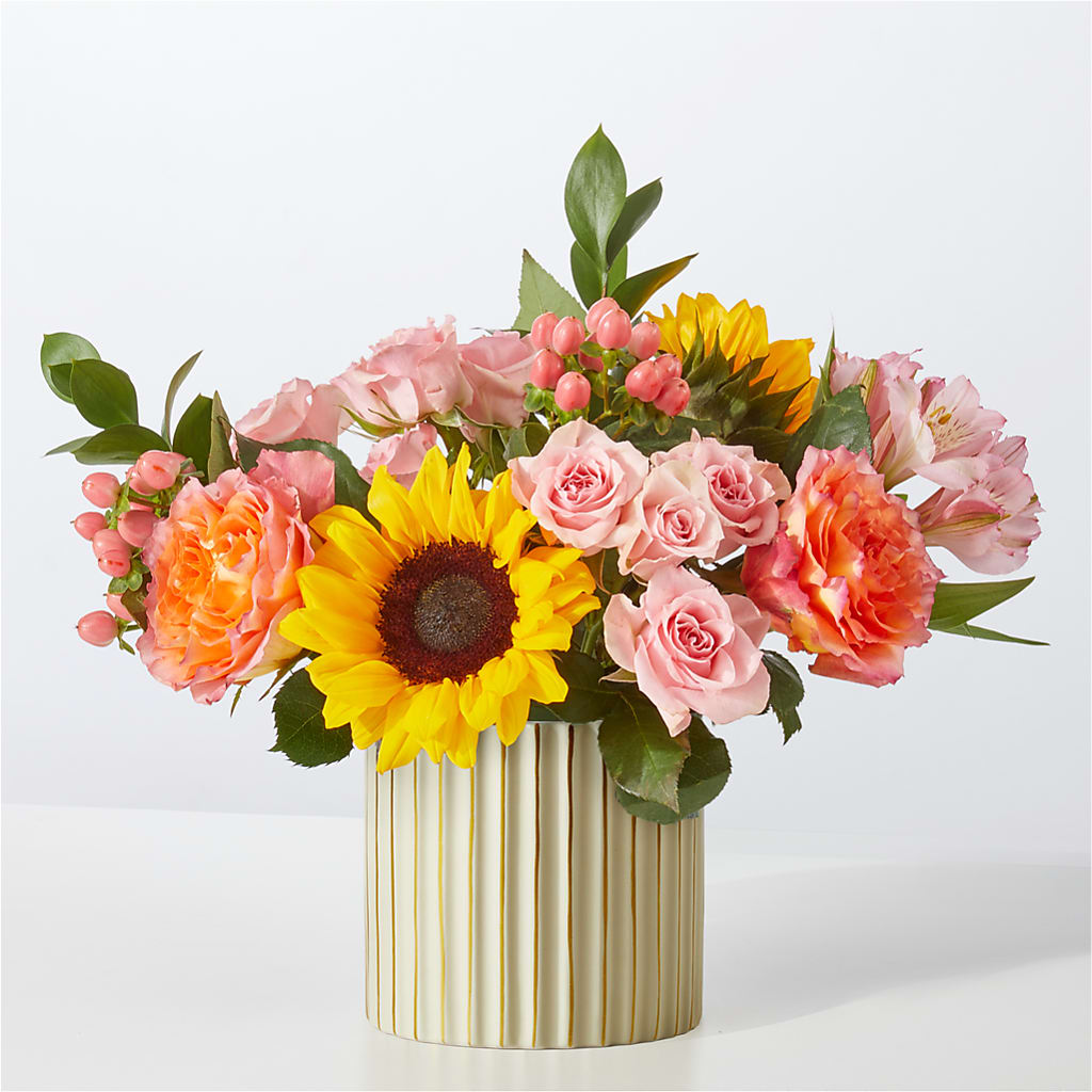 Sun's Out Bouquet – Cottage Floral Llc, Versailles MO