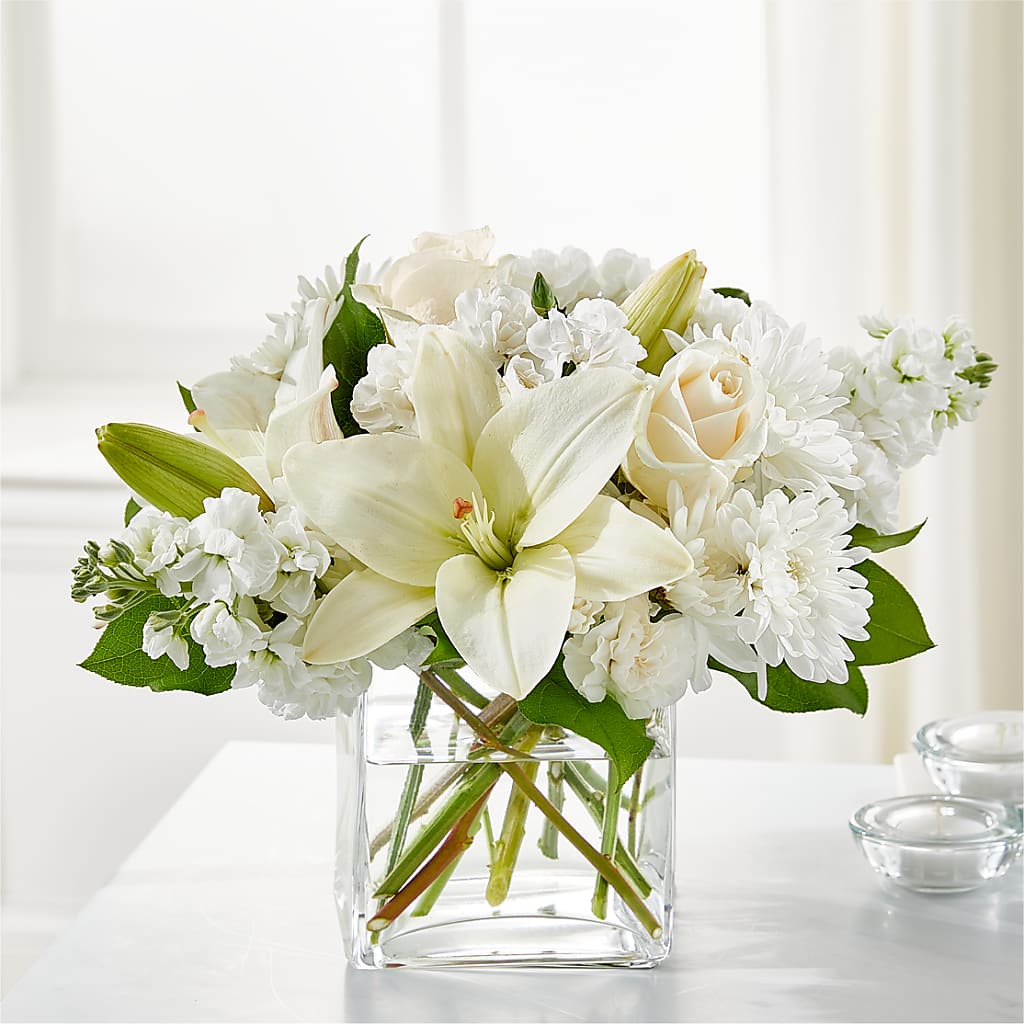 Gentle Breeze Bouquet – Cottage Floral Llc, Versailles MO