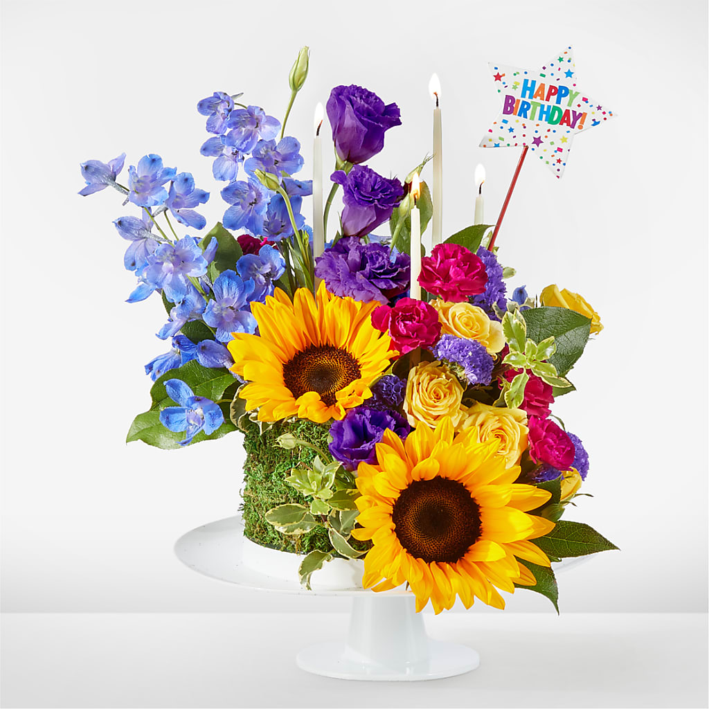 Star of the Day Floral Cake – Cottage Floral Llc, Versailles MO