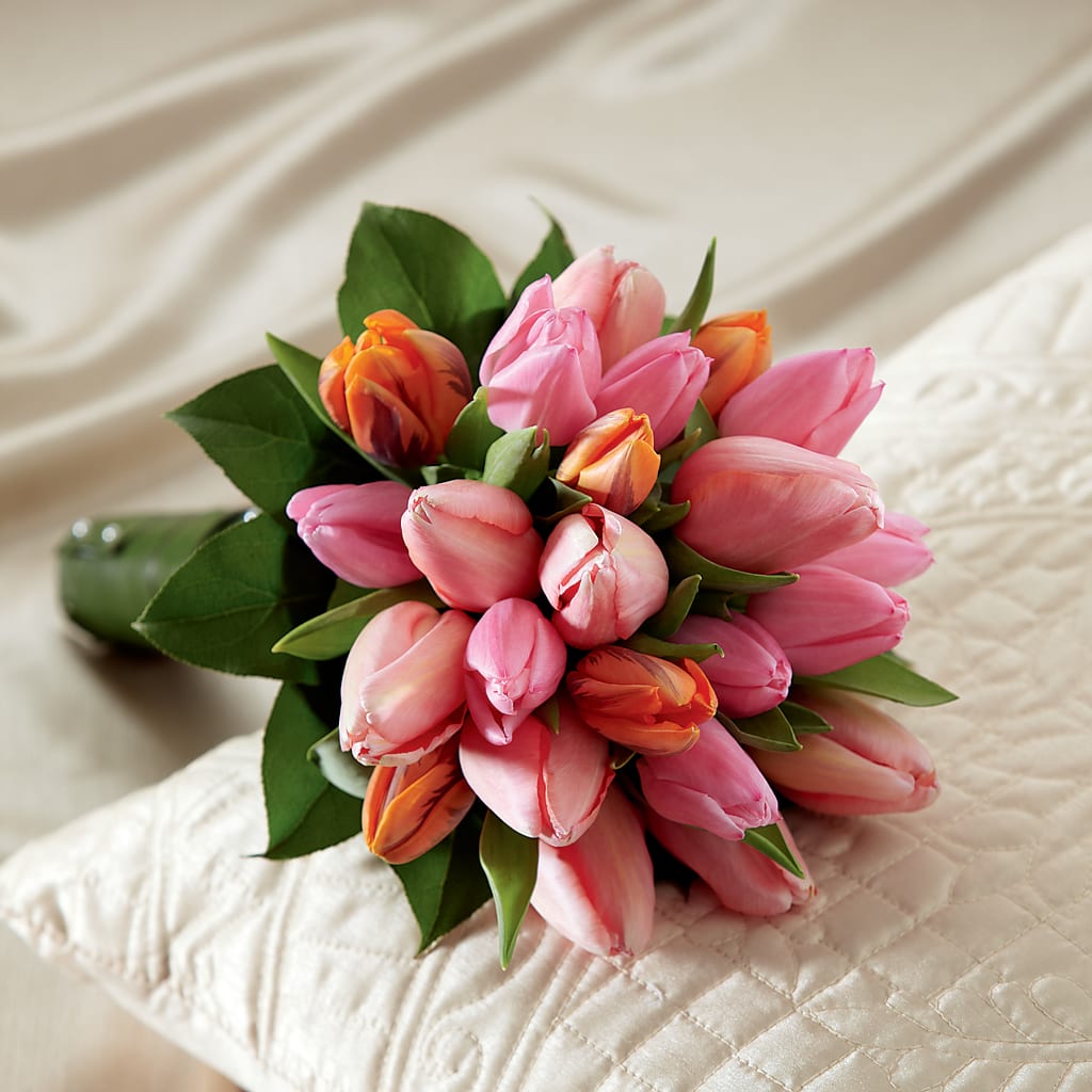 Embraceable Bouquet – Cottage Floral Llc, Versailles MO