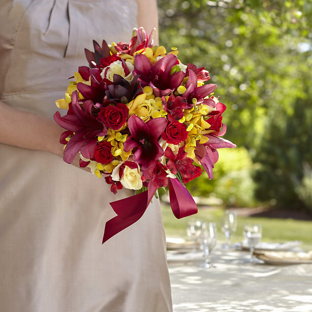 Sunningdale Bouquet – Cottage Floral Llc, Versailles MO