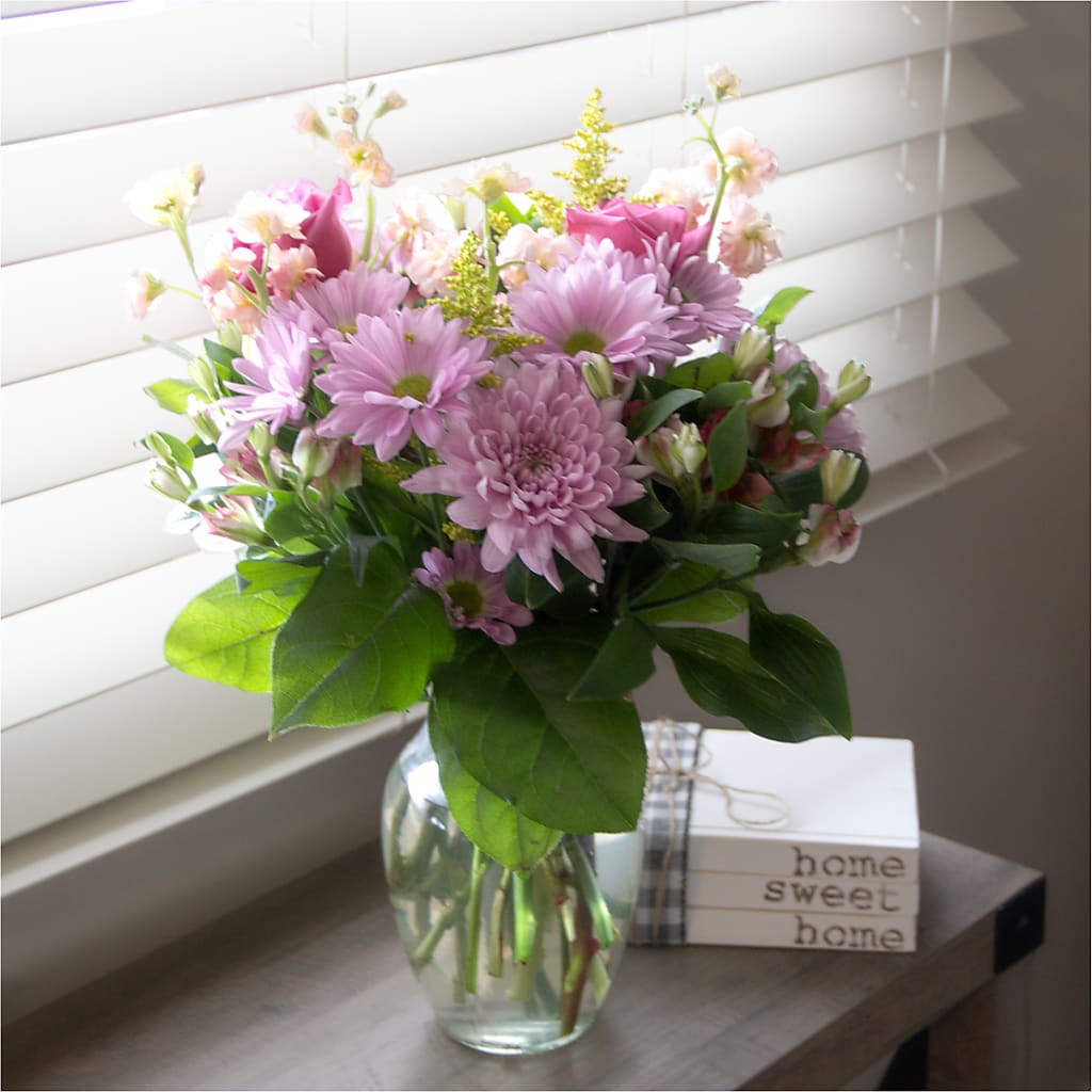 Pastel Tradition - A Florist Original –  Cottage Floral Llc, Versailles MO
