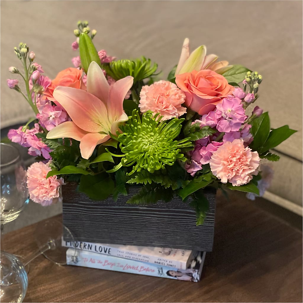 Beautiful Spirit Basket –  Cottage Floral Llc, Versailles MO
