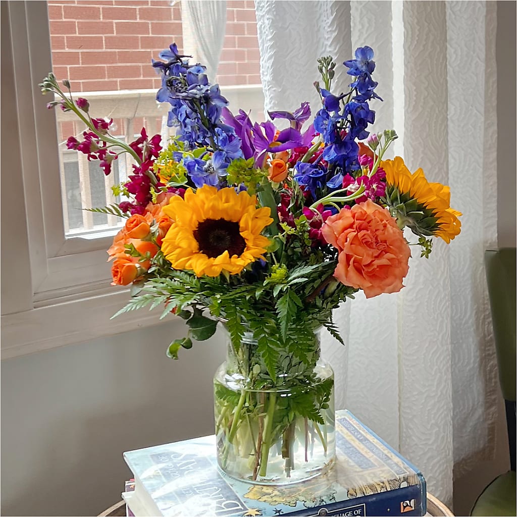 Rays of Life Bouquet –  Cottage Floral Llc, Versailles MO