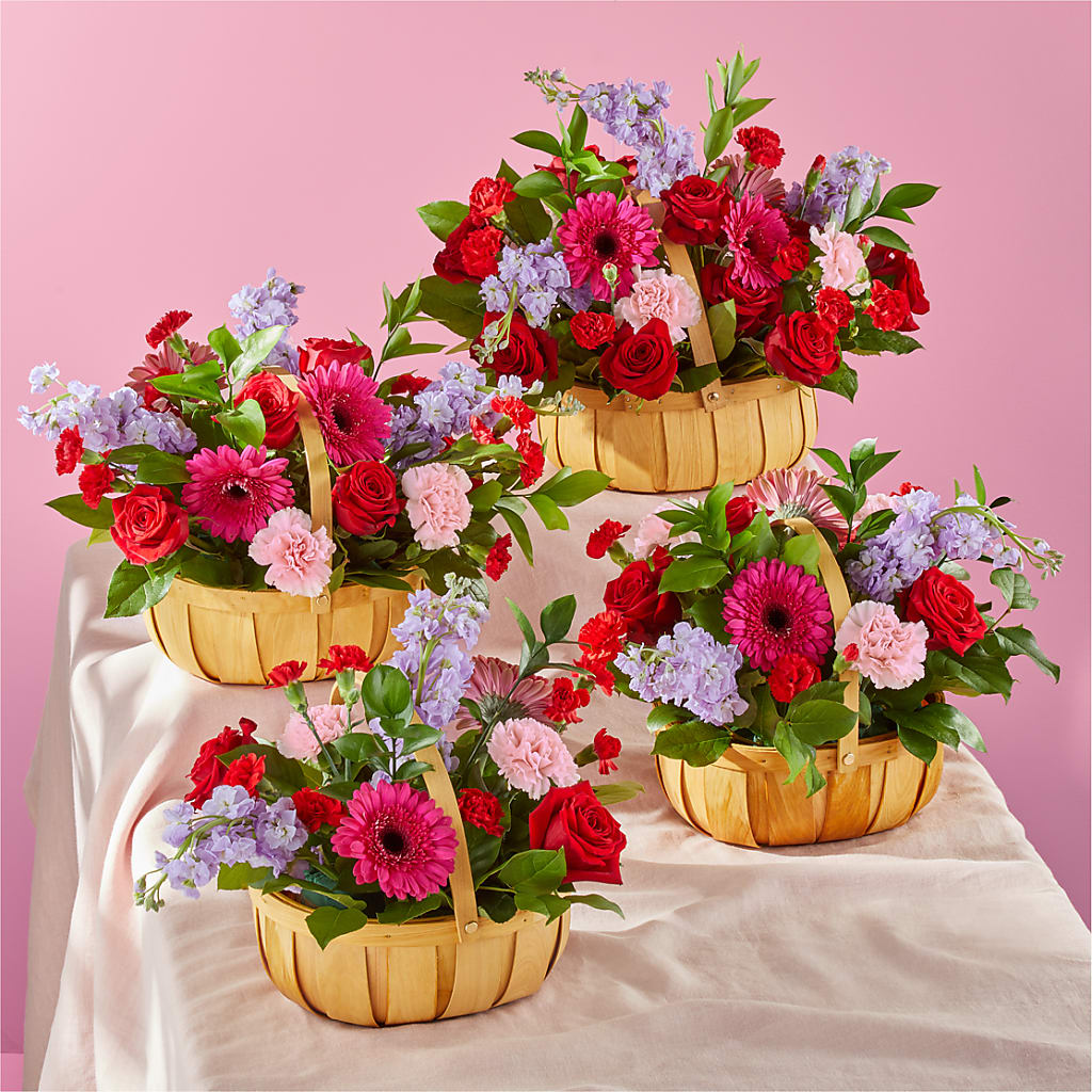 Pink Picnic Basket –  Cottage Floral Llc, Versailles MO