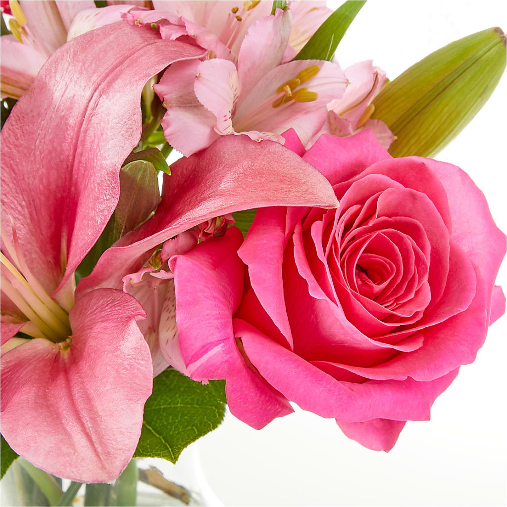 Lots of Love Bouquet –  Cottage Floral Llc, Versailles MO