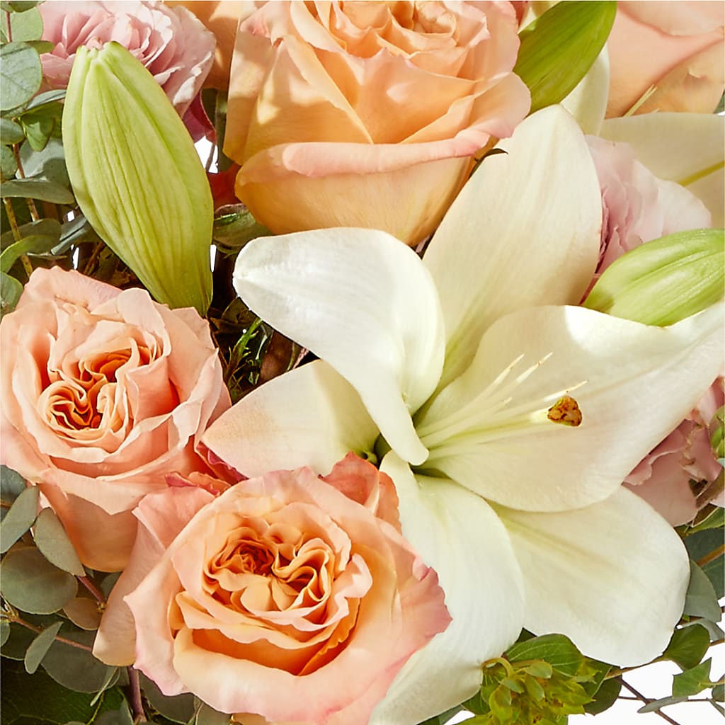 Grapefruit Splash Bouquet –  Cottage Floral Llc, Versailles MO