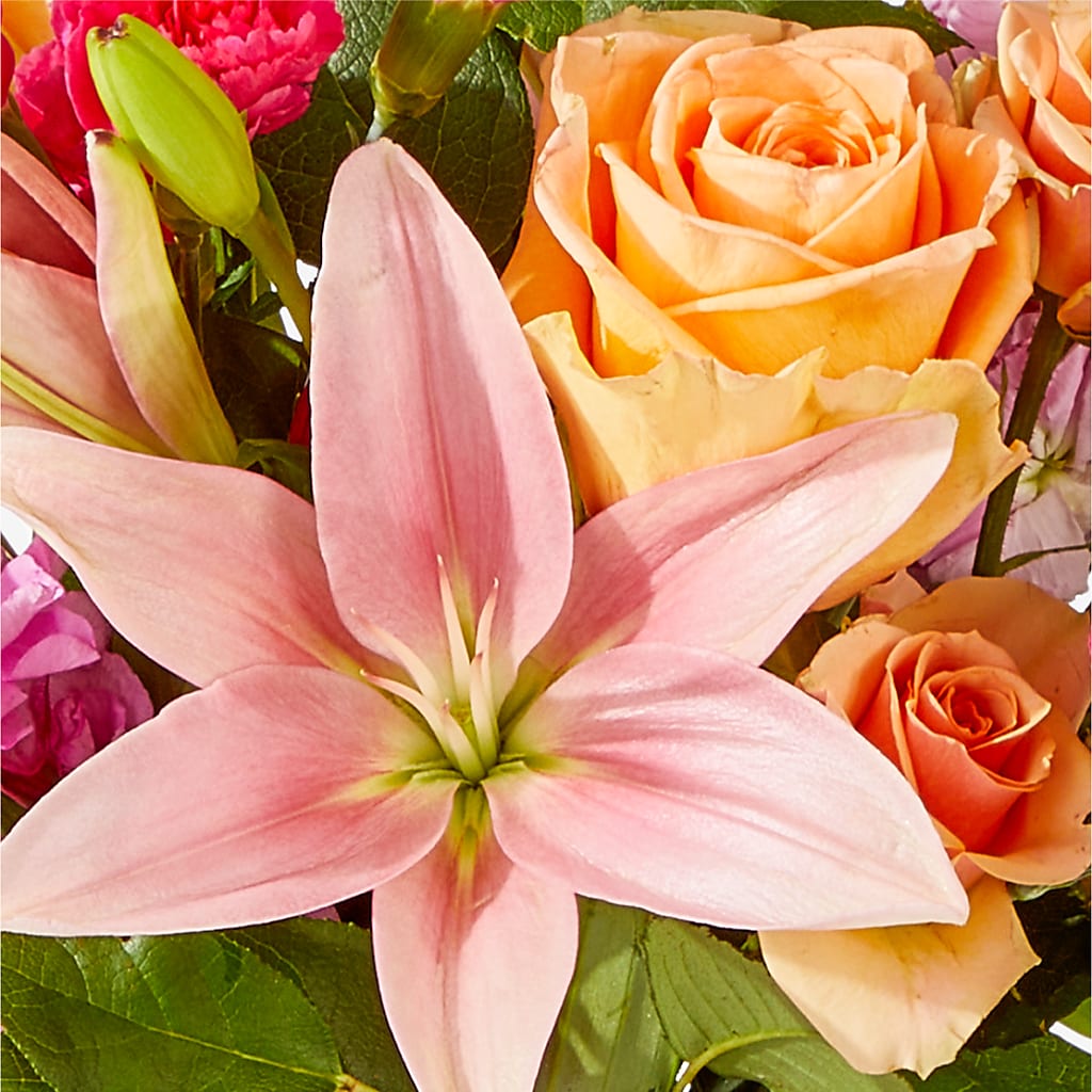 Bisous Bouquet –  Cottage Floral Llc, Versailles MO